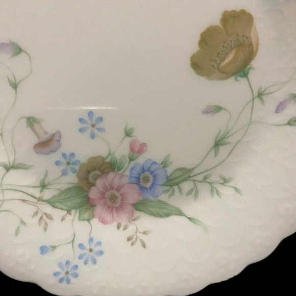 Mikasa - Picture 4 of 5